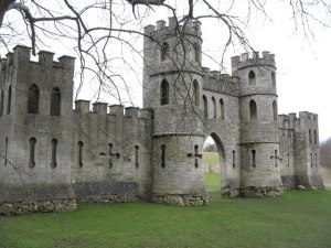 Ralph_Allens_Castle_-_geograph.org.uk_-_1762356