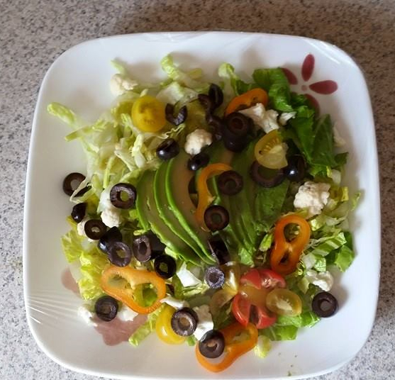 avacado dinner salad