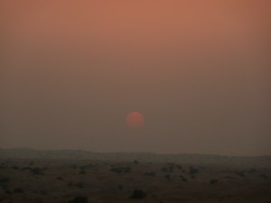 Sunset_in_Dubai_desert_12